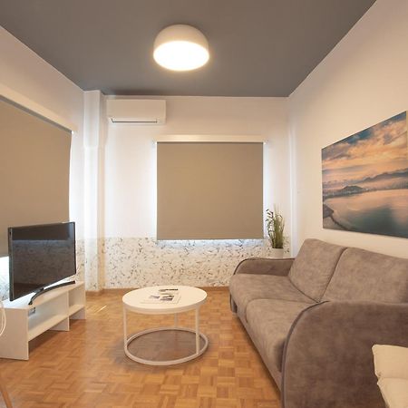 Aonia Luxurious Modern Boutique Apartments Chalkís Zewnętrze zdjęcie